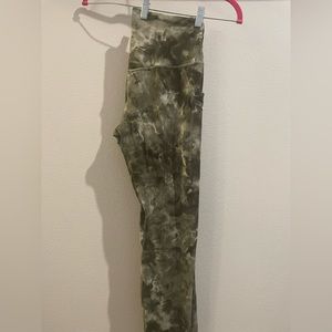 Lululemon align leggings with pockets!!! 25 in!